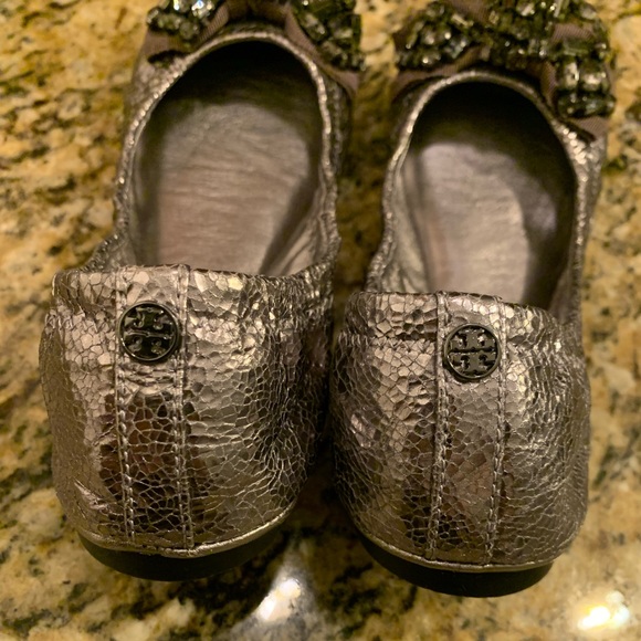 Tory Burch The Azalea Ballet Flats Sliver 5 - Picture 5 of 8